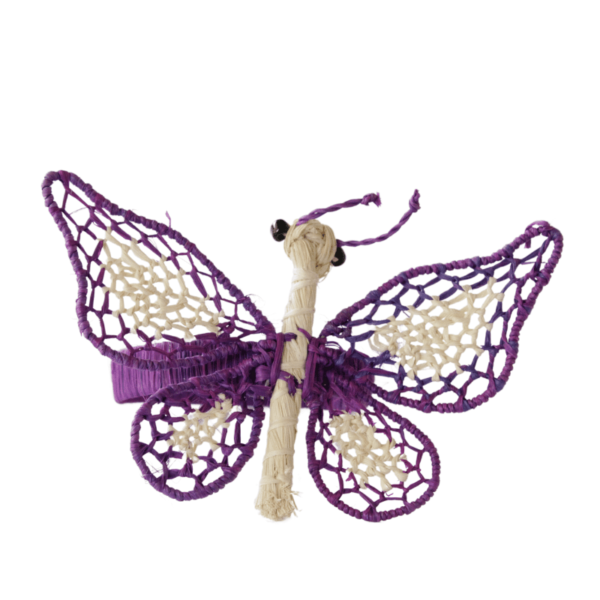 Mariposa pequeña morado con crema