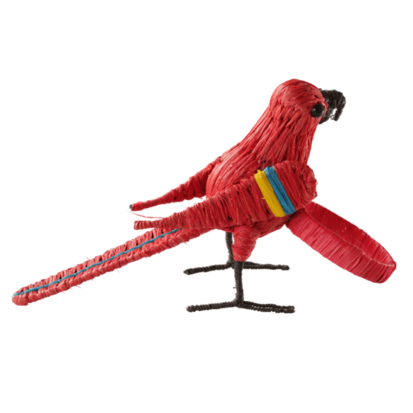 Pajarito lorito rojo con detalle en ala color azul y amarillo